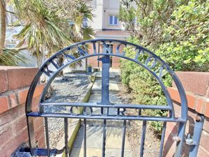 Photo 26- click for photo gallery